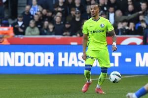 意媒：费内巴切昨夜提高给阿奇-布朗的年薪报价，他决定不去米兰