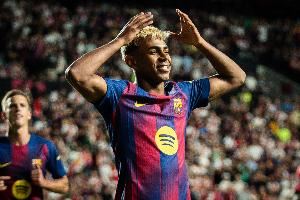 21世纪五大联赛19岁前攻入17粒联赛进球，亚马尔此数据仅次姆巴佩