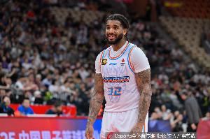 鲁媒:山东男篮外援克里斯预计今晚飞抵济南 新援珀赛尔近期到队