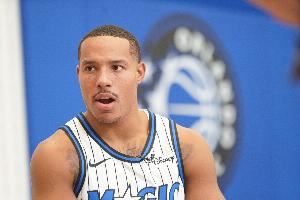 贝恩谈被驱逐:挥臂拍球时刚好砸中对手 我以为只会吹我普通犯规