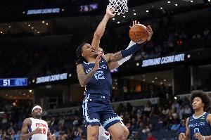 莫兰特:欧文联系过我 当全世界都贬低你时 有人帮你感觉很不一样