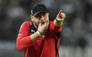 2平7负！柏林联合主帅鲍姆加特9次带队对阵拜仁未尝一胜